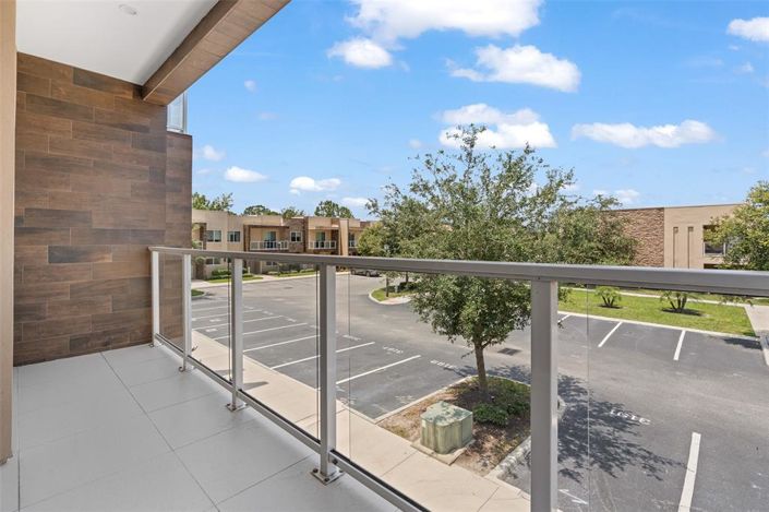 Image No.28-4 Bed Townhouse for sale