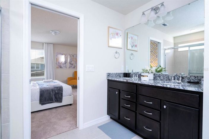 Image No.27-5 Bed Property for sale