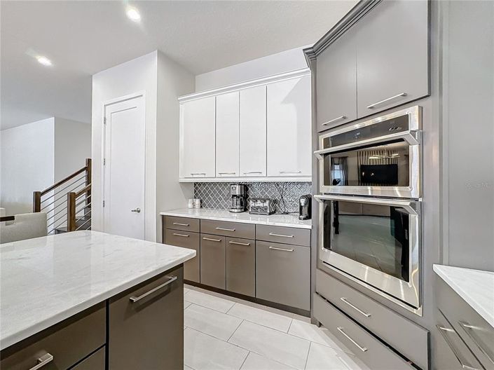 Image No.35-6 Bed Property for sale