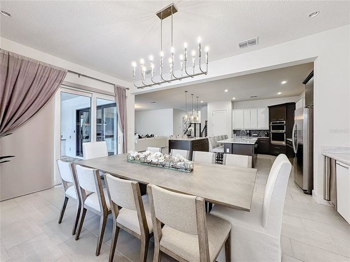 Image No.41-6 Bed Property for sale