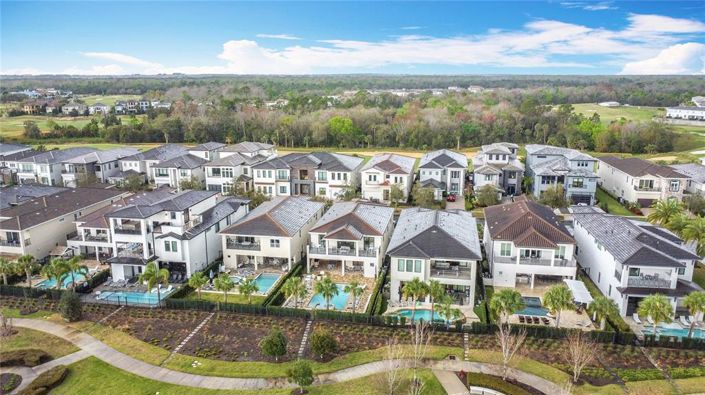 Image No.6-6 Bed Property for sale