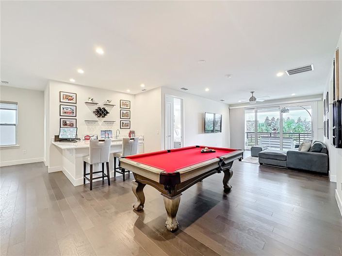 Image No.68-6 Bed Property for sale