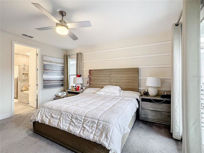 Image No.87-6 Bed Property for sale