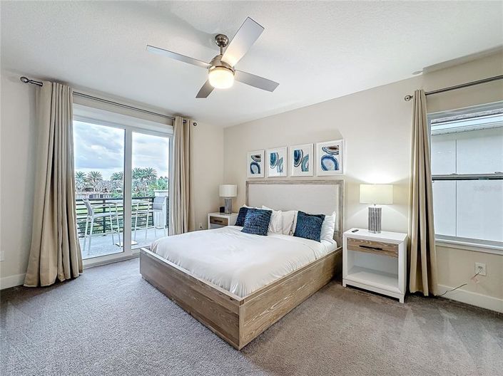 Image No.90-6 Bed Property for sale