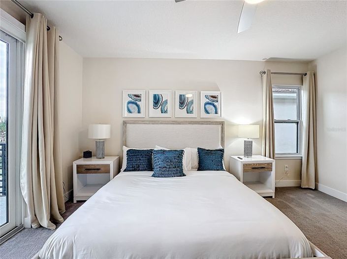 Image No.91-6 Bed Property for sale