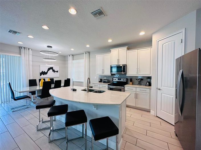 Image No.3-Propriété de 5 chambres à vendre à Kissimmee