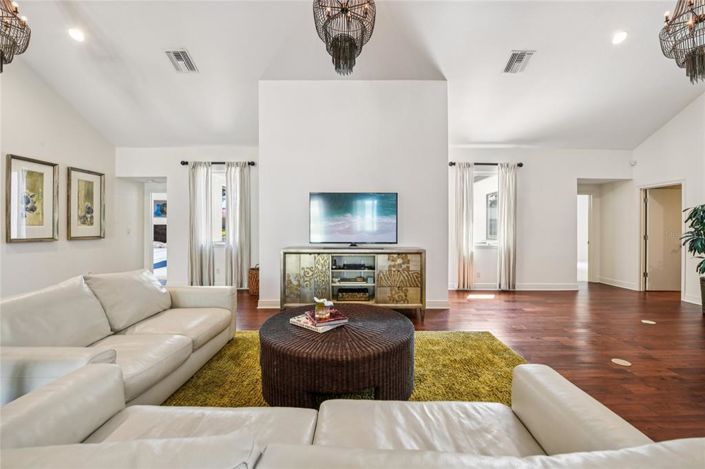 Image No.8-Propriété de 4 chambres à vendre à Windermere