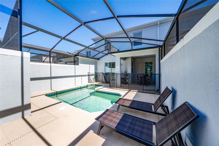 Image No.40-4 Bed Townhouse for sale