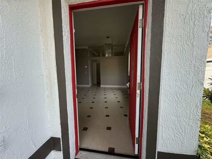 Image No.2-Propriété de 4 chambres à vendre à Davenport