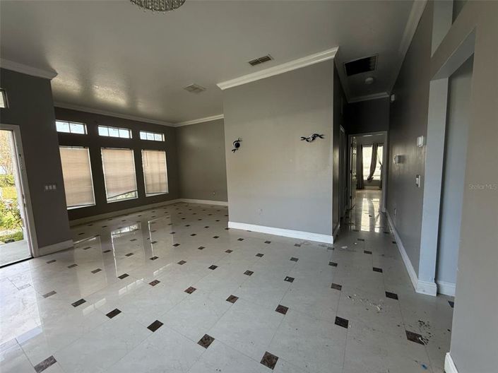 Image No.4-Propriété de 4 chambres à vendre à Davenport