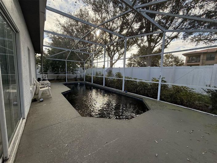 Image No.48-Propriété de 4 chambres à vendre à Davenport