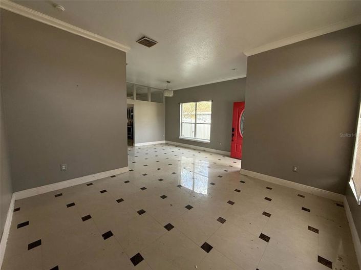 Image No.5-Propriété de 4 chambres à vendre à Davenport