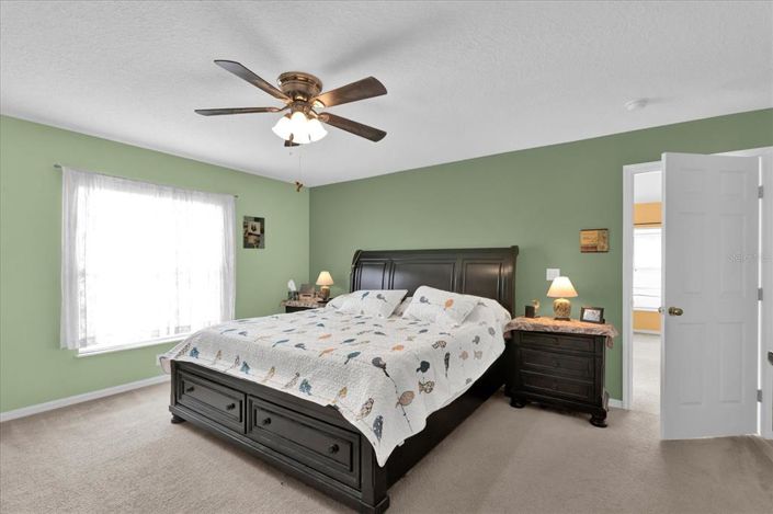 Image No.20-3 Bed Property for sale