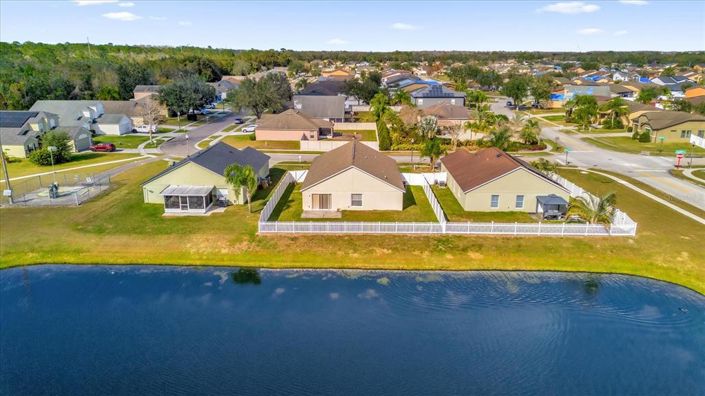 Image No.23-3 Bed Property for sale