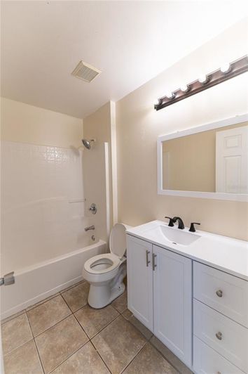 Image No.17-Propriété de 4 chambres à vendre à Kissimmee