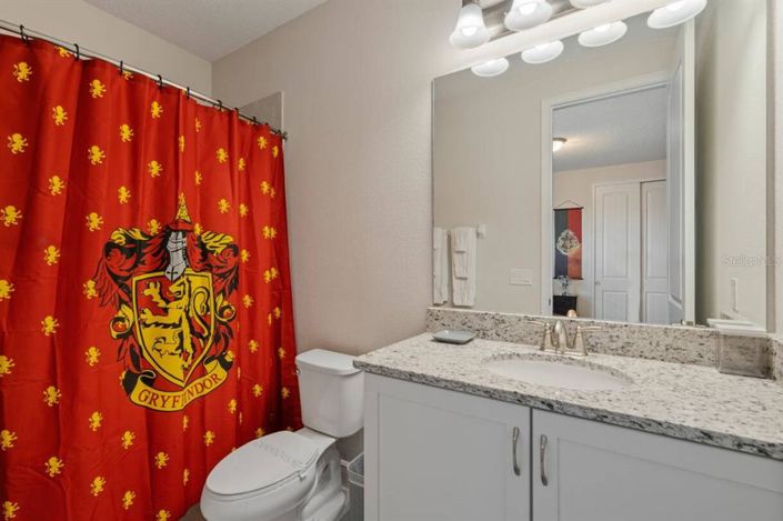 Image No.34-6 Bed Property for sale