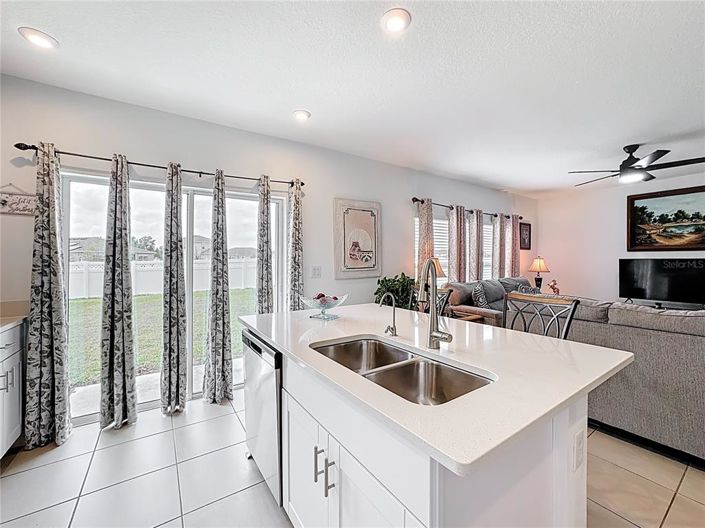 Image No.16-3 Bed Property for sale