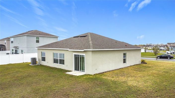 Image No.39-3 Bed Property for sale