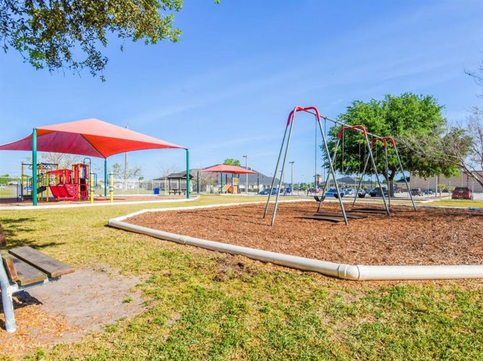 Image No.52-3 Bed Property for sale