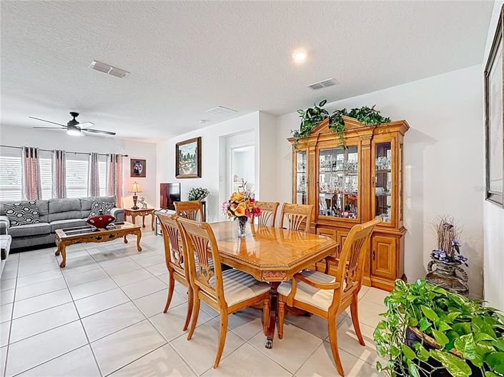 Image No.6-3 Bed Property for sale