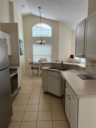 Image No.3-Propriété de 4 chambres à vendre à Davenport