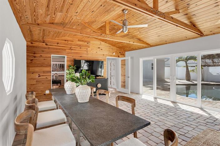 Image No.14-4 Bed Property for sale