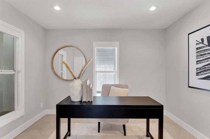 Image No.19-4 Bed Property for sale