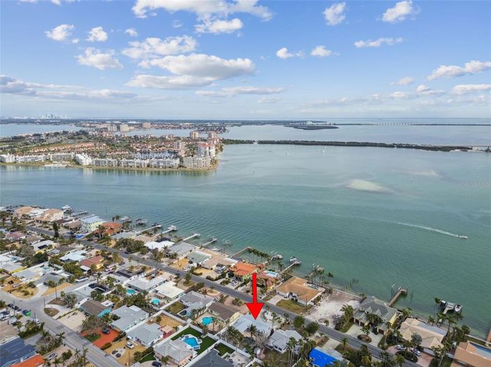 Image No.26-4 Bed Property for sale