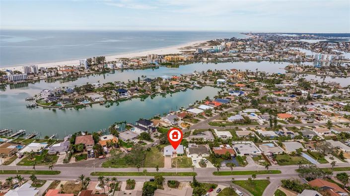 Image No.40-3 Bed Property for sale