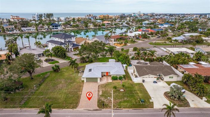 Image No.42-3 Bed Property for sale