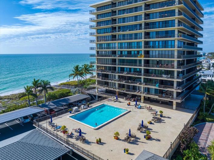 Image No.39-2 Bed Property for sale