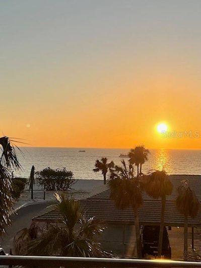 Image No.4-2 Bed Property for sale