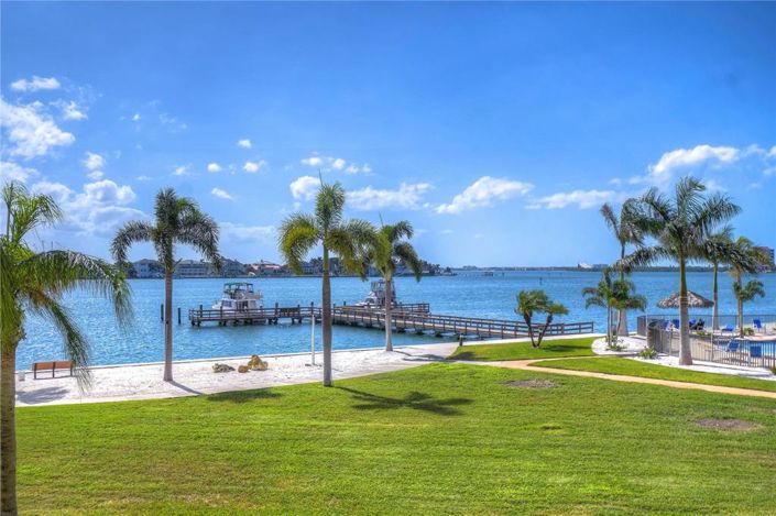 Image No.22-Propriété de 2 chambres à vendre à Floride