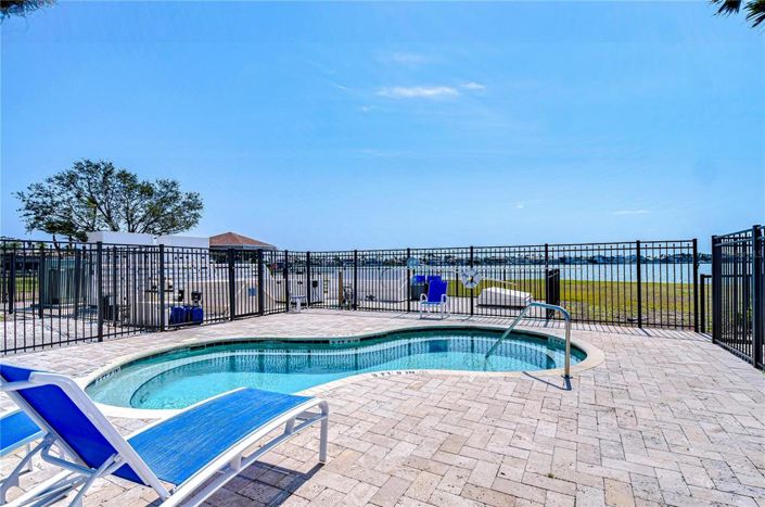 Image No.29-Propriété de 2 chambres à vendre à Floride