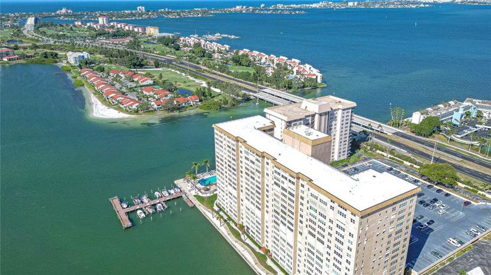 Image No.37-Propriété de 2 chambres à vendre à Floride