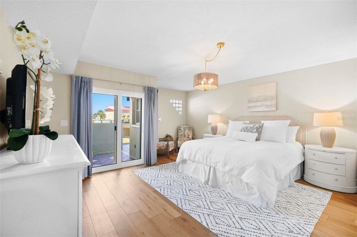 Image No.19-3 Bed Property for sale