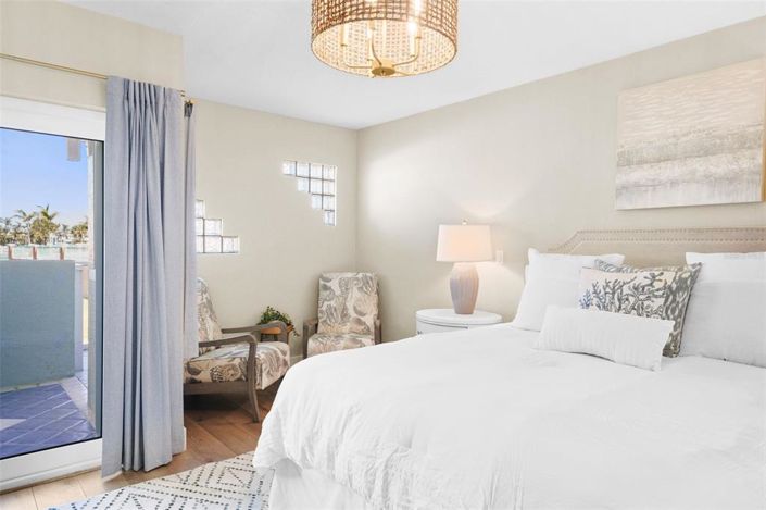 Image No.20-3 Bed Property for sale