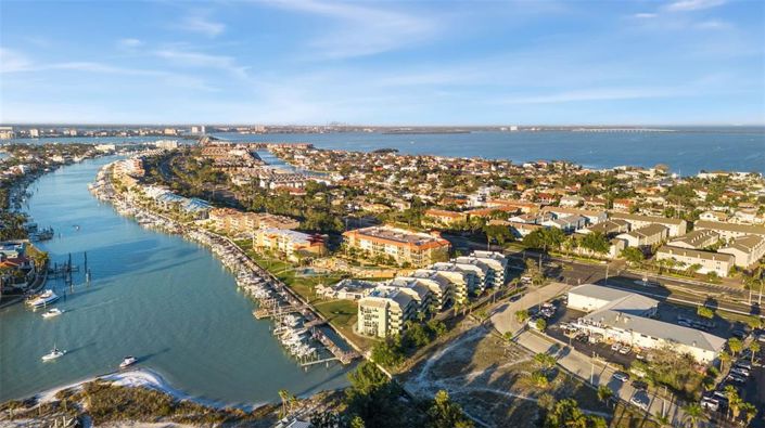 Image No.62-3 Bed Property for sale