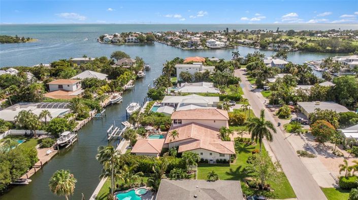 Image No.7-Propriété de 3 chambres à vendre à Holmes Beach