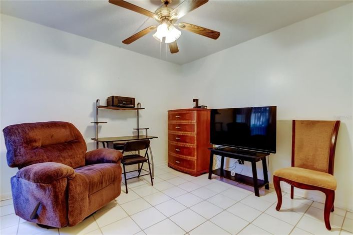 Image No.20-Propriété de 2 chambres à vendre à Floride