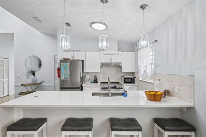 Image No.14-3 Bed Property for sale