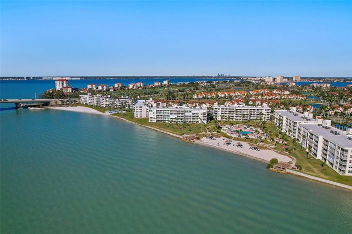 Image No.32-Propriété de 2 chambres à vendre à Floride