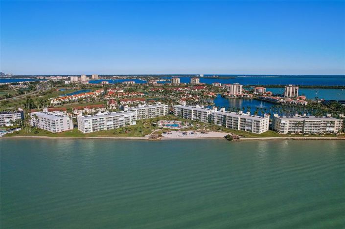 Image No.34-Propriété de 2 chambres à vendre à Floride