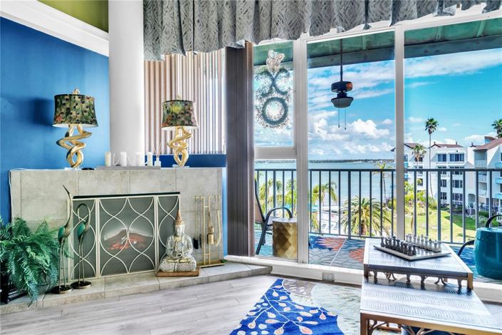 Image No.18-2 Bed Property for sale