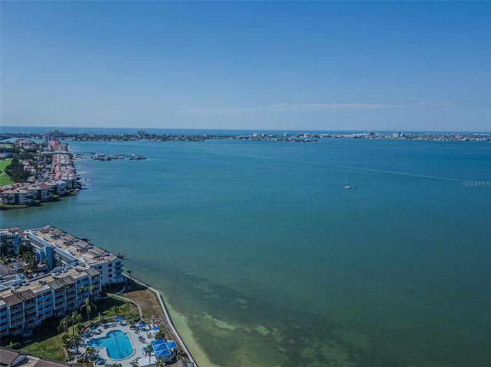 Image No.26-2 Bed Property for sale