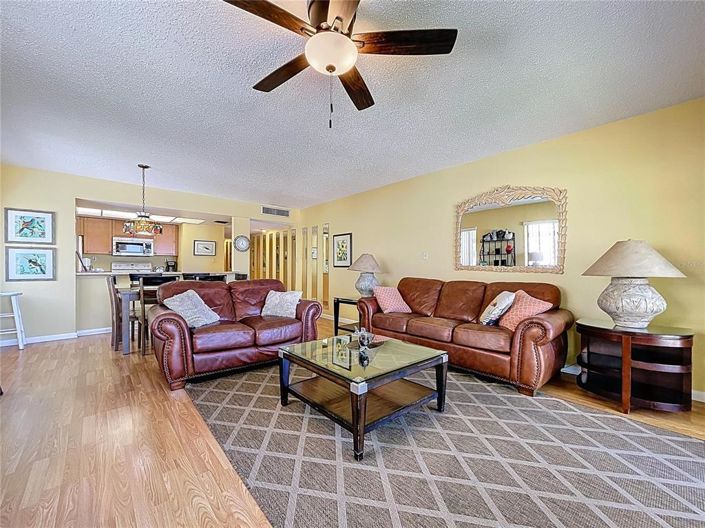 Image No.15-2 Bed Property for sale