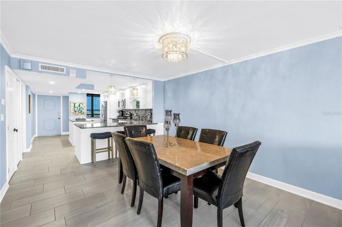 Image No.14-2 Bed Property for sale