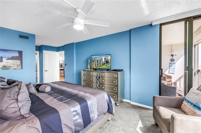 Image No.35-2 Bed Property for sale