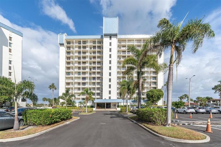 Image No.4-2 Bed Property for sale