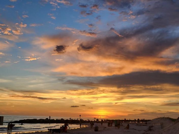 Image No.34-2 Bed Property for sale